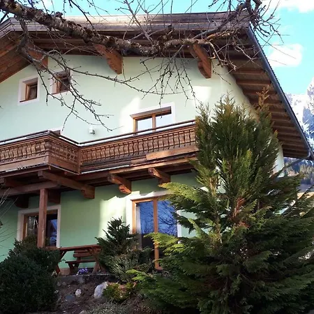 Haus Bacher Apartamento