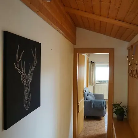 Haus Bacher Apartamento *